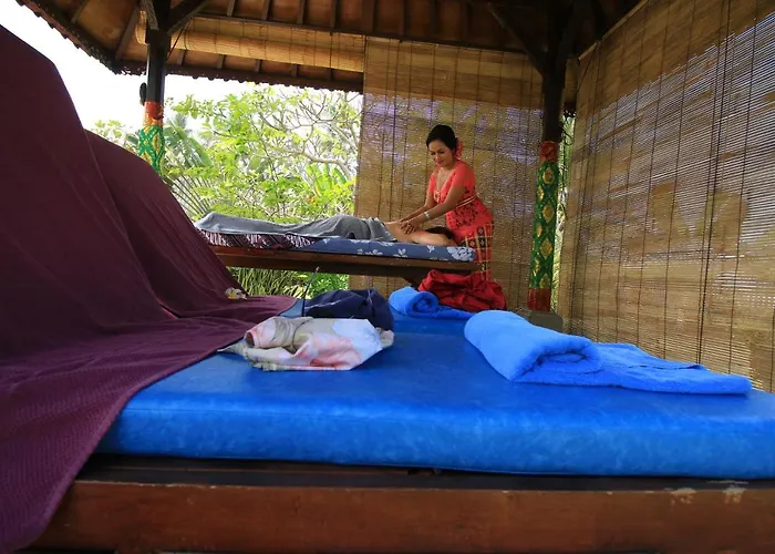 Caron Pangeragoan Aparthotel Balian