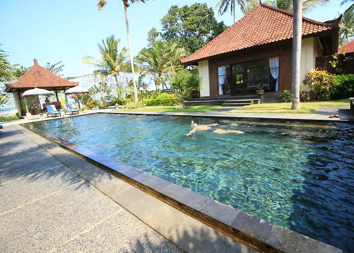Caron Pangeragoan *